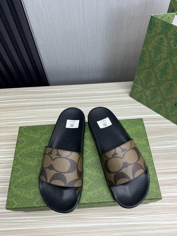 Gucci Men's Slippers 480